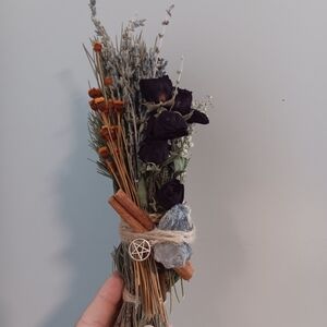 Dried Floral Bouquet with Black Roses and Cinnamon